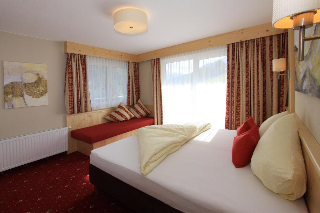 Peter Aparthotel