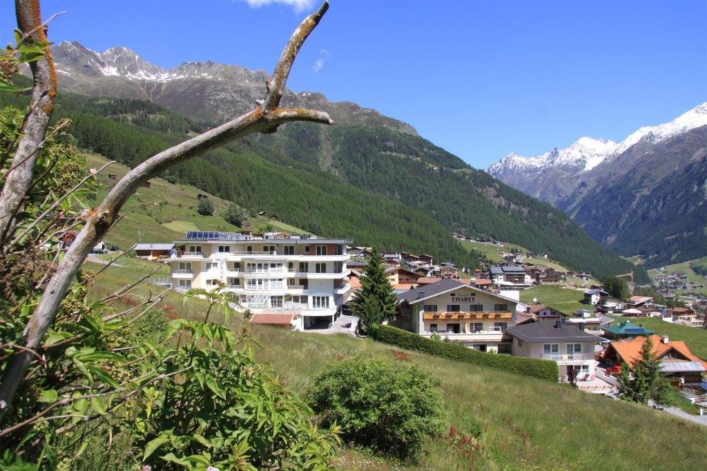 Aparthotel Peter 4*